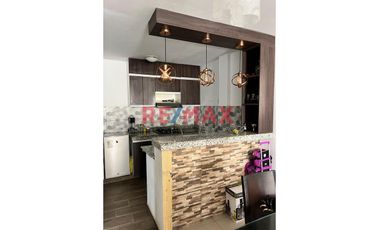 Casa En Venta De 2 Pisos En La Nueva Providencia