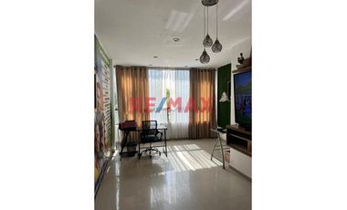 Casa En Venta De 2 Pisos En La Nueva Providencia