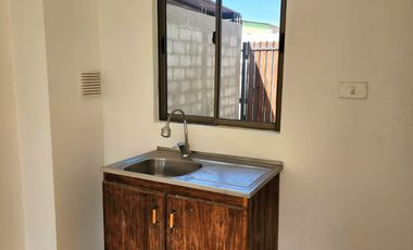 SE VENDE CASA EN COND. POZO DEL CARMEN.