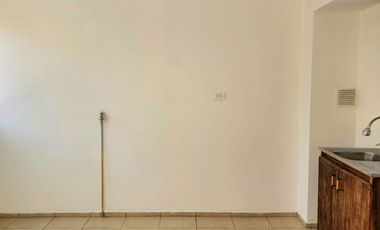 SE VENDE CASA EN COND. POZO DEL CARMEN.