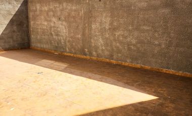 SE VENDE CASA EN COND. POZO DEL CARMEN.