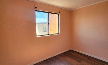 SE VENDE CASA EN COND. POZO DEL CARMEN.