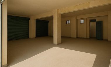 Venta Proyecto de Edificio con Locales Comerciales – para Desarrollar hasta 5 Pisos