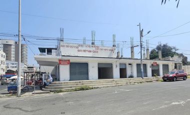 Venta Proyecto de Edificio con Locales Comerciales – para Desarrollar hasta 5 Pisos