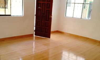 HERMOSA CASA RENTERA EN VENTA SECTOR SANTA VICTORIA QUITO