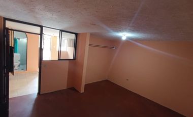 HERMOSA CASA RENTERA EN VENTA SECTOR SANTA VICTORIA QUITO