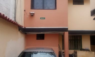 HERMOSA CASA RENTERA EN VENTA SECTOR SANTA VICTORIA QUITO