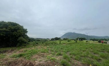 Terreno de Venta en Urbanización Montecristi