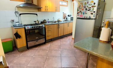 SE VENDE CASA DE 4D Y 3B EN VALLE ALBORADA LINARES