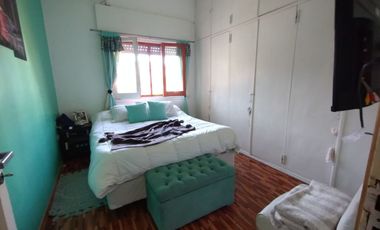 Castelar Norte - Venta - Casa 4 Ambientes