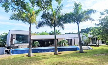 IBAGUÉ- ESPECTACULAR CASA