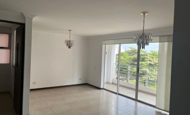 Venta Apartamento Cali Valle Tu nuevo hogar en La Flora: amplitud, comodidad y estilo