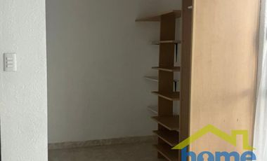 Se renta Amplia Casa en Vergel de Coyoacán