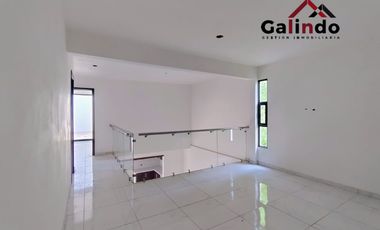 CASA NUEVA CON AMPLIOS ESPACIOS, DOBLE COCHERA, 4 RECAMARAS, CERCA USBI