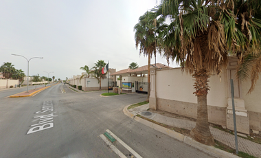 Casa en Paseo San Giovanni, Residencial Senderos, Torreón, Coahuila. ¡No créditos!