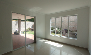 Casa en arriendo en Villa Santos.