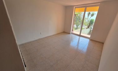 CASA EN RENTA EN LOMAS DE VALLE DORADO, TLALNEPANTLA