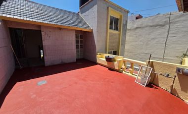 CASA EN RENTA EN LOMAS DE VALLE DORADO, TLALNEPANTLA