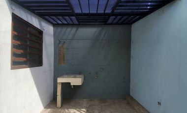 Casa en venta en el Fraccionamiento La Arboleda dentro de Real del Valle.