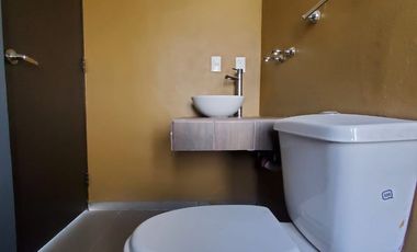 Casa en venta en el Fraccionamiento La Arboleda dentro de Real del Valle.