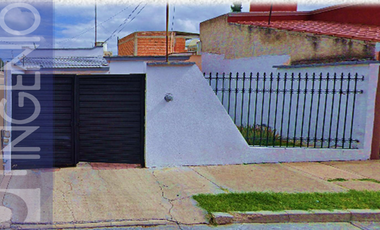 Se vende excelente casa Río Tiber, Colinas del Río, Aguascalientes, México
