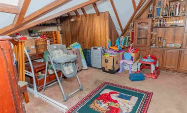Casa en venta a 5 minutos del Centro Histórico de Cuenca son 2 casas con terreno interior
