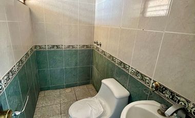 CASA EN RENTA CHAPALITA LAS FUENTES