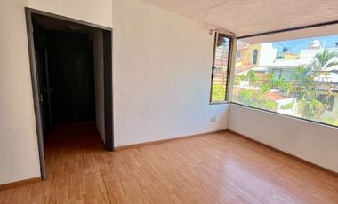 CASA EN RENTA CHAPALITA LAS FUENTES