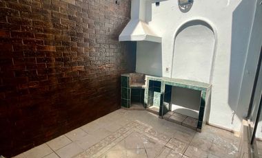 CASA EN RENTA CHAPALITA LAS FUENTES