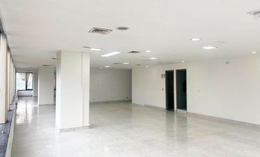 Venta de oficina en Milla de Oro, Poblado