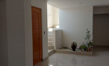 CASA EN VENTA PARA INVERSIONISTAS EN LAS QUINTAS AGS