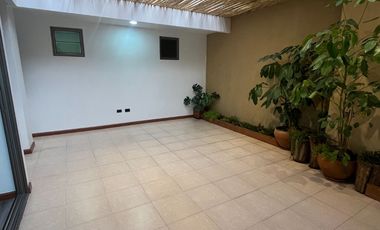 SUITE DE VENTA, Sector Av. Primero de Mayo D359