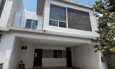 CASA EN RENTA RECOVA RESIDENCIAL APODACA