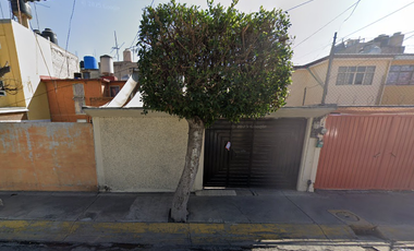 CASA EN TULTITLAN IZCALLI DEL VALLE A 10 MINUTOS DEL SUBURBAN DE LECEHERIA