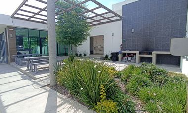 Casa Amueblada en Renta en Arezzo Residencial, Dominio Cumbres