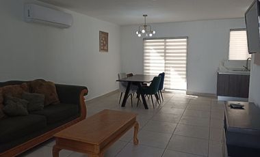 Casa Amueblada en Renta en Arezzo Residencial, Dominio Cumbres