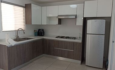 Casa Amueblada en Renta en Arezzo Residencial, Dominio Cumbres