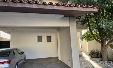 Casa en venta en Jardines del Campestre