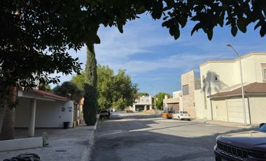 Casa en venta en Jardines del Campestre