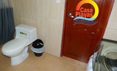 Casa Playas con Piscina de Venta en Villamil, Via a Data Km 6, a Pasos del Mar