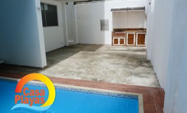 Casa Playas con Piscina de Venta en Villamil, Via a Data Km 6, a Pasos del Mar