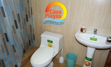 Casa Playas con Piscina de Venta en Villamil, Via a Data Km 6, a Pasos del Mar