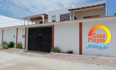 Casa Playas con Piscina de Venta en Villamil, Via a Data Km 6, a Pasos del Mar