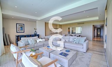 Departamento en Renta en Cancun en La Vela - Puerto Cancún con 4 Recámaras