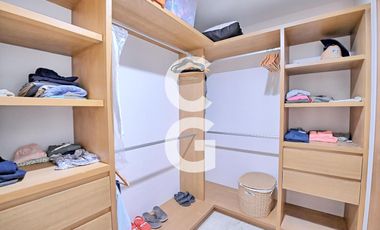 Departamento en Renta en Cancun en La Vela - Puerto Cancún con 4 Recámaras