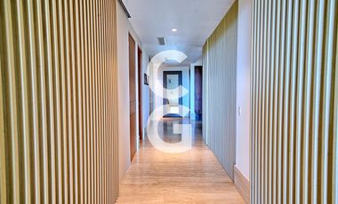 Departamento en Renta en Cancun en La Vela - Puerto Cancún con 4 Recámaras