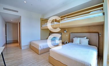 Departamento en Renta en Cancun en La Vela - Puerto Cancún con 4 Recámaras