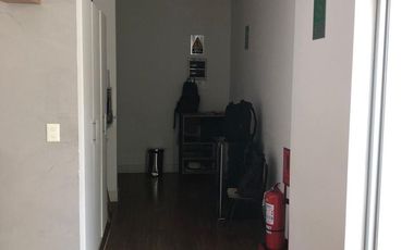 Se vende local comercial