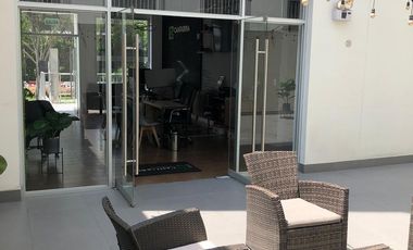 Se vende local comercial