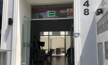 Se vende local comercial